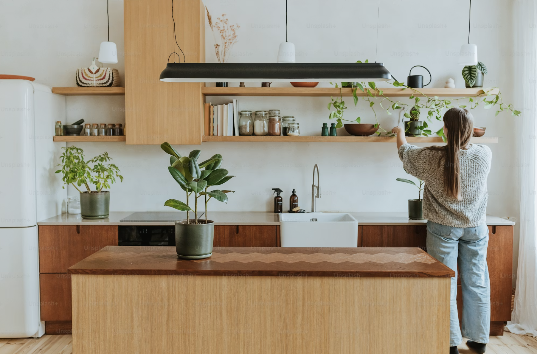 LÉA M. — MAISON LYON 5